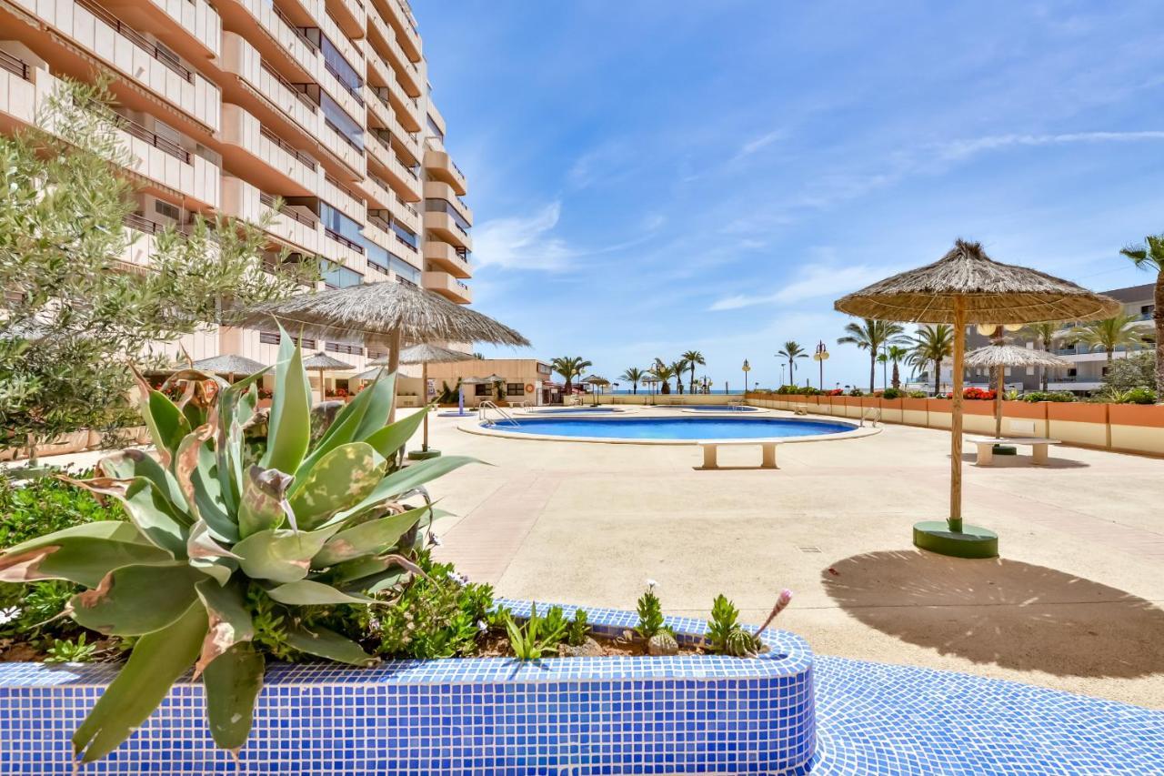 Apartamentos Zafiro Atico Calpe Buitenkant foto